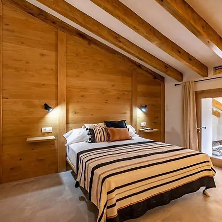 Townhouse Teluo - In The Heart Of Vakantiehuis